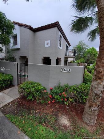 Palm Point At The Hammocks, 10425 SW 154th Ct #5, The Hammocks, Florida 33196, image 2