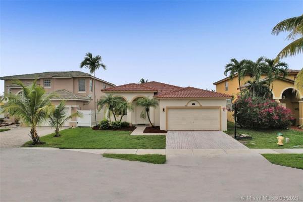 Somerset Country Club, 13279 SW 54th Ct, Miramar, Florida 33027, image 2