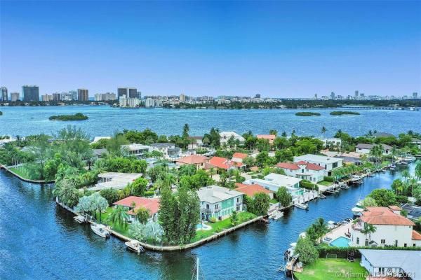 Keystone Island, 13300 Biscayne Bay Ter, North Miami, Florida 33181, image 2