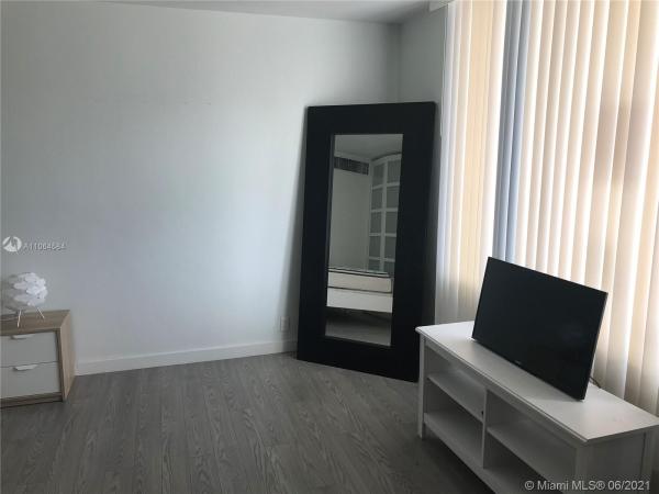 Mirador South 1000, 1000 West Ave #205, Miami Beach, Florida 33139, image 2