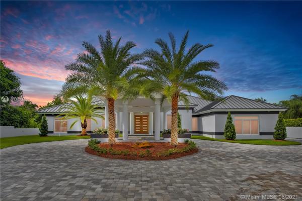 Pinecrest Residential, 6861 SW 136th St, Pinecrest, Florida 33156, image 2