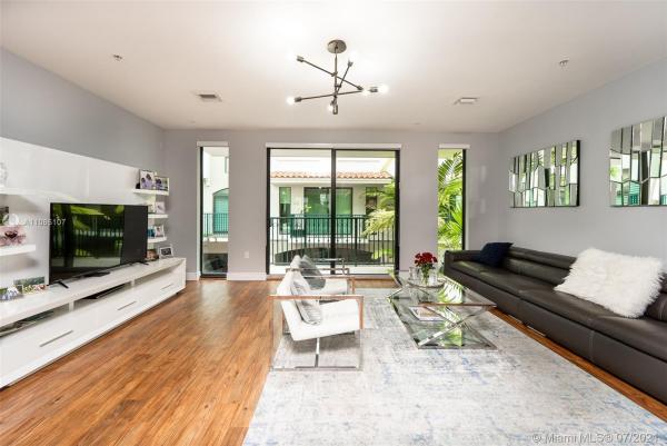 The Villas At Bay Harbor, 1152 98th St, Bay Harbor Islands, Florida 33154, image 2