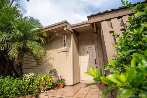 The Escape At Arrowhead, 1955 SW 81st Ter, Davie, Florida 33324, image 2