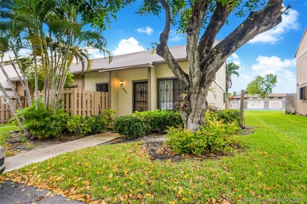 North Pointe At The California Club, 457 NE 210th Ter 0, Ives Estates, Florida 33179, image 2