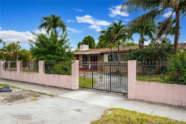 Fairlawn Estates, 4111 SW 99th Ave, Olympia Heights, Florida 33165, image 2
