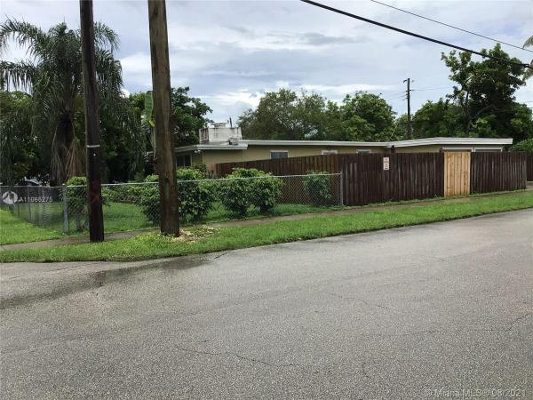 Beverly Park, 6240 Funston St, Hollywood, Florida 33023, image 2