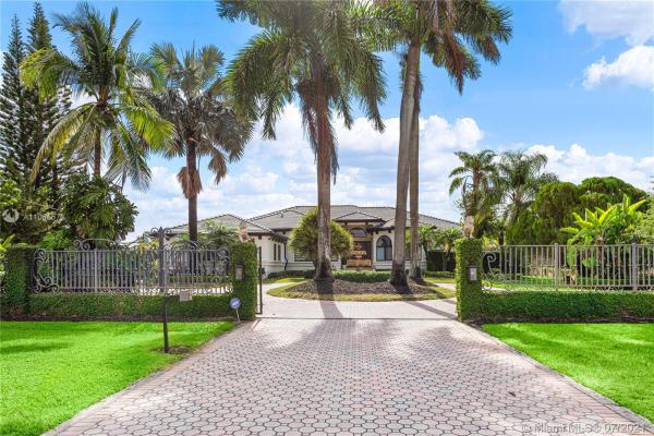 Sweetwater Estates, 155 NW 132nd Ave, Tamiami, Florida 33182, image 2
