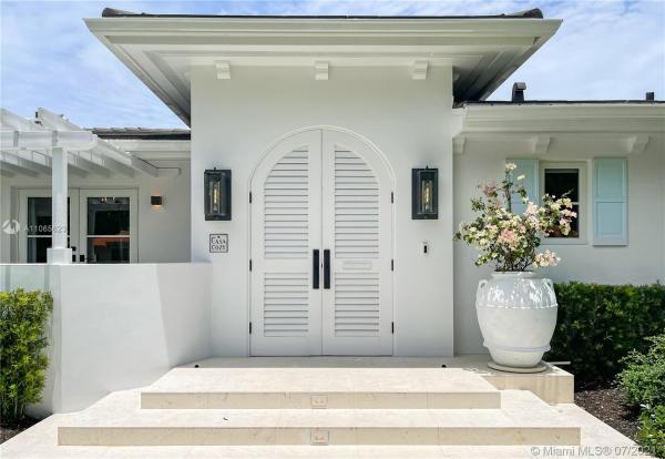 Riviera, 6901 Almansa St, Coral Gables, Florida 33146, image 2
