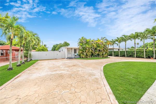Tropical Estates, 4531 SW 98th Ct, Olympia Heights, Florida 33165, image 2