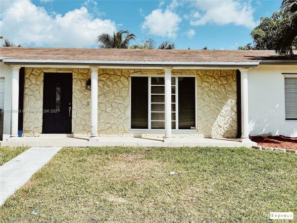 Devon Aire Estates, 12471 SW 106th Ter, The Crossings, Florida 33186, image 2
