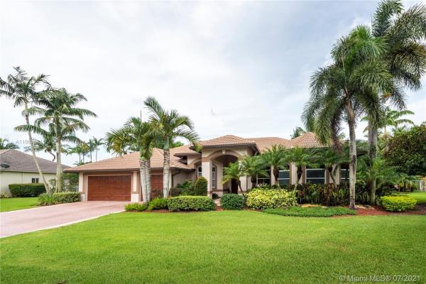Emerald Springs Estates, 2203 SW 132nd Way, Davie, Florida 33325, image 2