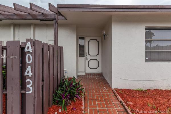 4043 SW 69th Ter #6-M, Miramar, Florida 33023, image 2
