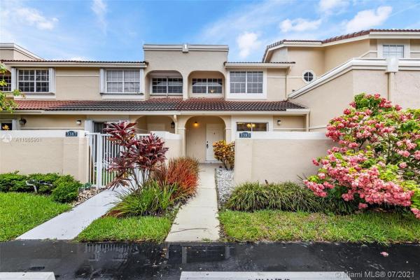 Verona Of Deer Creek, 3383 Deer Creek Alba Way, Deerfield Beach, Florida 33442, image 2