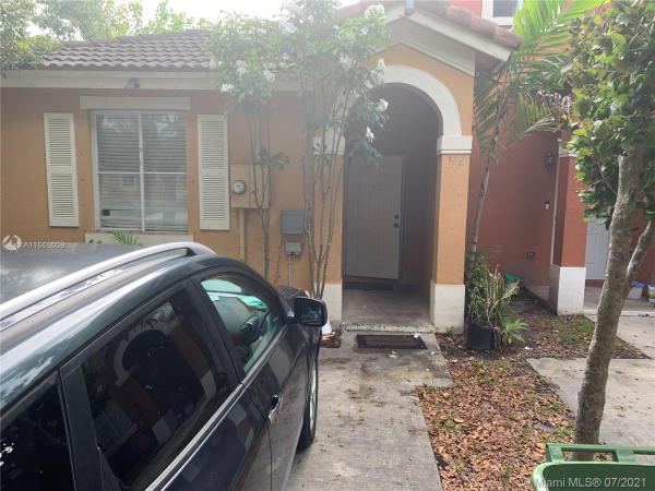 Mowry Villas, 148 SW 16th Ave, Homestead, Florida 33030, image 2