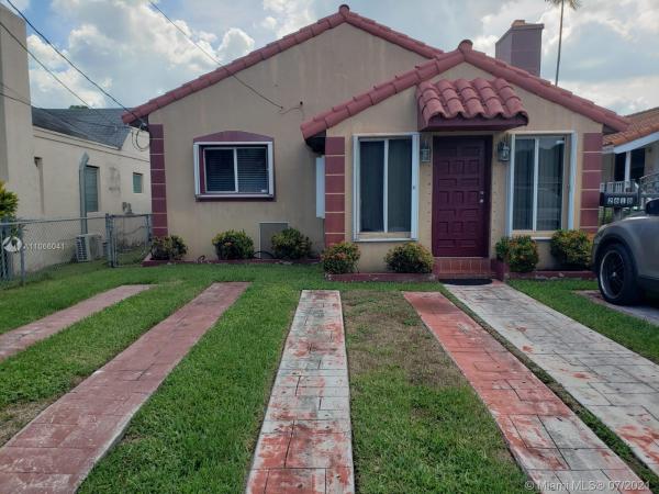 Silver Bluff Homesites, 2618 SW 34th Ave, Miami, Florida 33133, image 2
