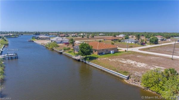 Cape Coral Residential, 4110 NW 39th Ln, Cape Coral, Florida 33993, image 1