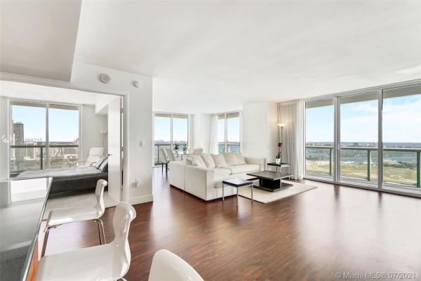 50 Biscayne, 50 BISCAYNE BL #4702, Miami, Florida 33132, image 2