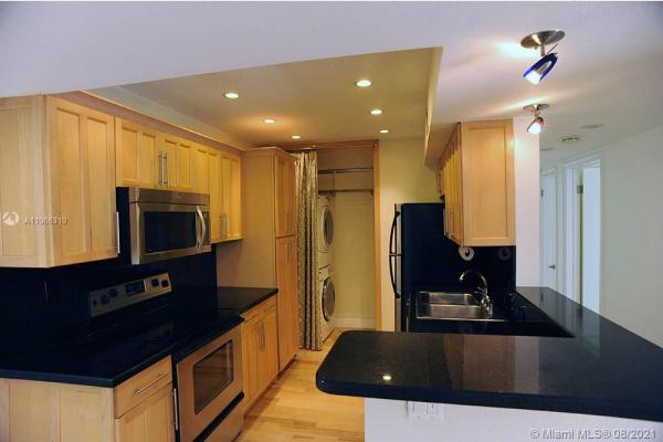 Dadeland Capri, 7473 SW 82nd St #A216, Glenvar Heights, Florida 33143, image 2