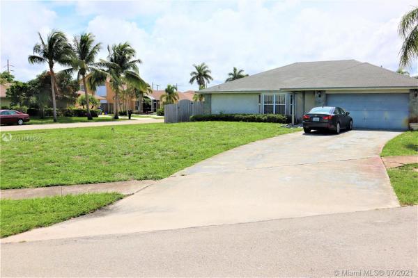 Maddock, 1333 Palermo Way, Lantana, Florida 33462, image 2