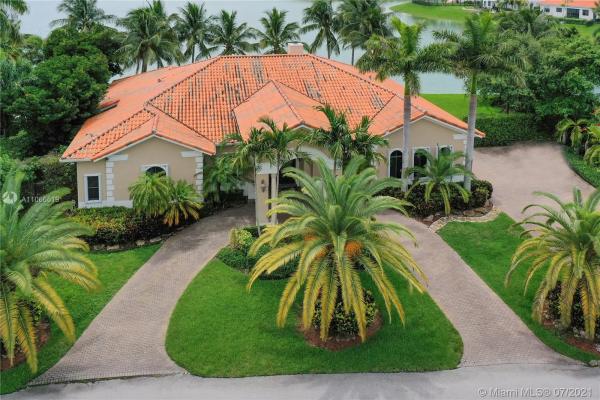 Cutler Cay, 19109 SW 80th Ct, Cutler Bay, Florida 33157, image 2