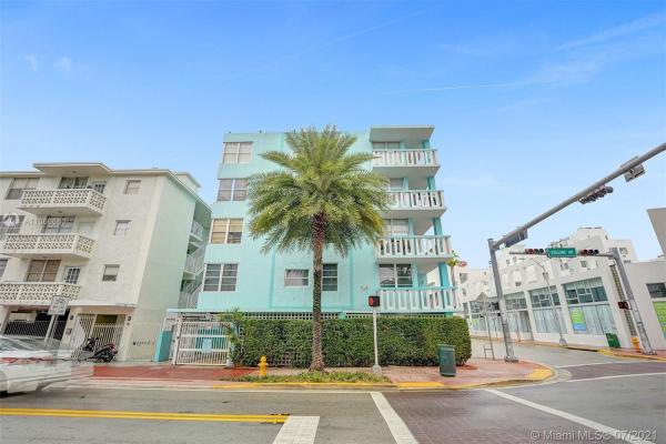 Collins Manor, 701 Collins Ave #1D, Miami Beach, Florida 33139, image 2