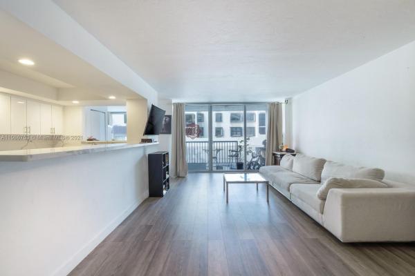Mirasol Ocean Towers, 2655 Collins Ave #408, Miami Beach, Florida 33140, image 1