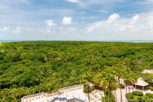 Towers Of Key Biscayne, 1111 Crandon Blvd #B1004, Key Biscayne, Florida 33149, image 2