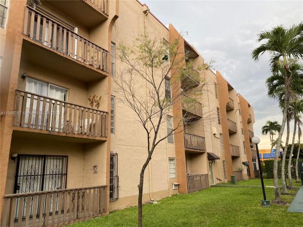 Sunset Villas, 4713 NW 7th St #109-1, Miami, Florida 33126, image 2