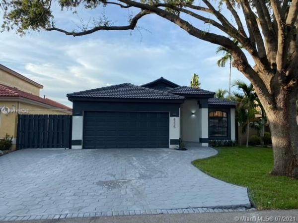 Marbella Park, 8225 NW 200th Ter, Hialeah, Florida 33015, image 2