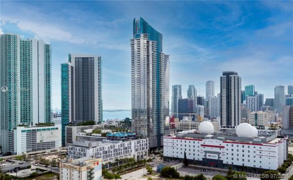 Paramount Miami Worldcenter, 851 NE 1st Ave #1802, Miami, Florida 33132, image 2