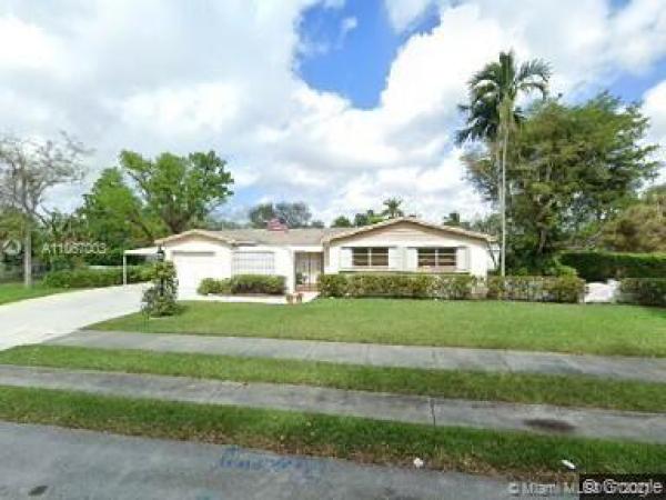 Kendale South, 10431 SW 110th St, Kendall, Florida 33176, image 2