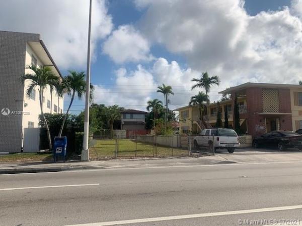 Flagler Grove Heights, 4420 W Flagler, Miami, Florida 33134, image 2
