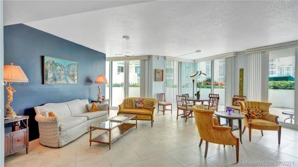 Hidden Bay, 3370 NE 190th St #407, Aventura, Florida 33180, image 2