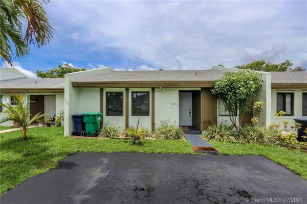 Bent Tree, 4806 SW 138th Ave #N/A, Kendale Lakes, Florida 33175, image 2