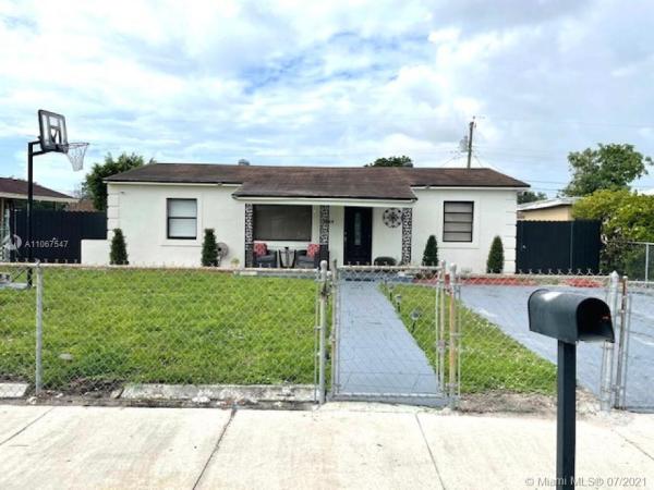 Biscayne River Gardens, 2460 NW 154th St, Miami Gardens, Florida 33054, image 2
