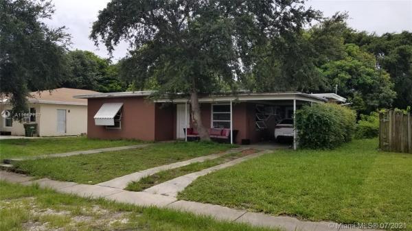 Brian Manors, 860 NE 142nd St, North Miami, Florida 33161, image 2