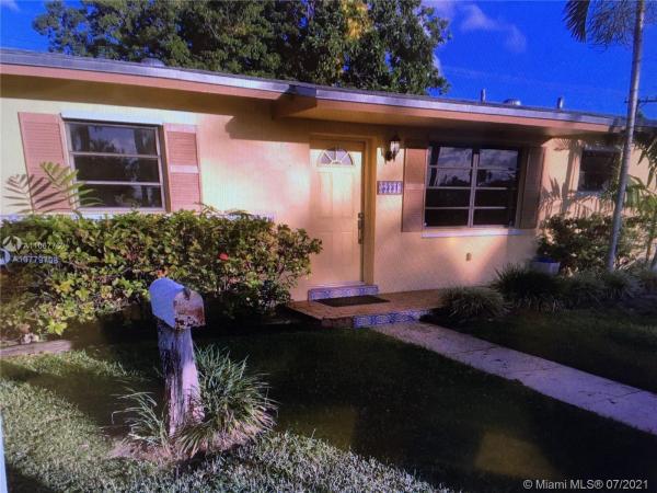 Miller Heights, 5331 SW 97th Ave, Olympia Heights, Florida 33165, image 2