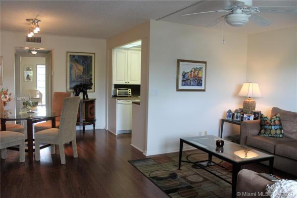 Oakridge, 2011 Oakridge A, Deerfield Beach, Florida 33442, image 2