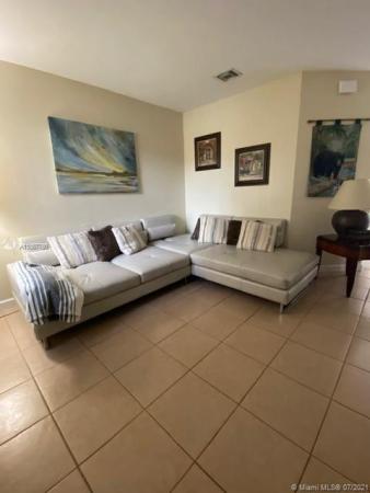 Villas Del Campo, 11031 SW 246th St #11031, Princeton, Florida 33032, image 2