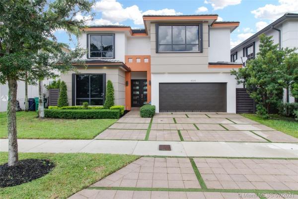 Serenity By Lennar, 16105 SW 136th Ter, Country Walk, Florida 33196, image 2