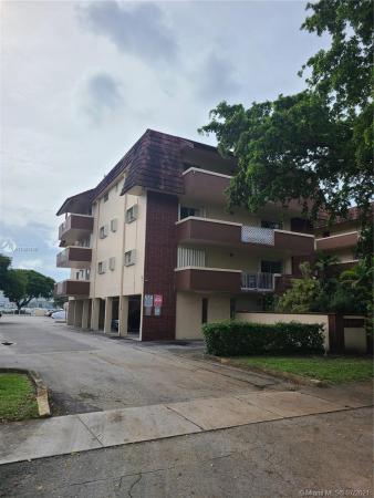 Springs Towers, 685 Miller Dr #E206, Miami Springs, Florida 33166, image 2