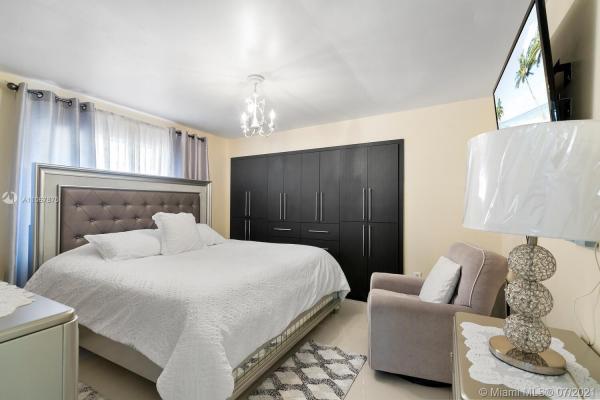 Coral Nook, 3044 SW 7th St, Miami, Florida 33135, image 2