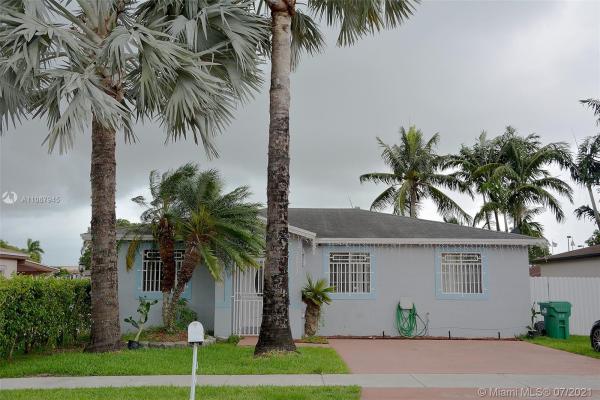 Biscayne Patio Homes, 28822 SW 150th Pl, Leisure City, Florida 33033, image 2