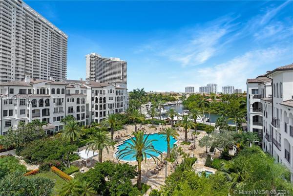 Mediterranean Village, 3700 Island Blvd #CPH8, Aventura, Florida 33160, image 1