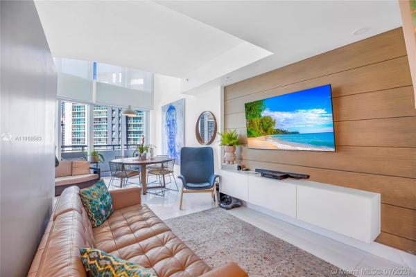 Infinity At Brickell, 60 SW 13th St #2626, Miami, Florida 33130, image 2