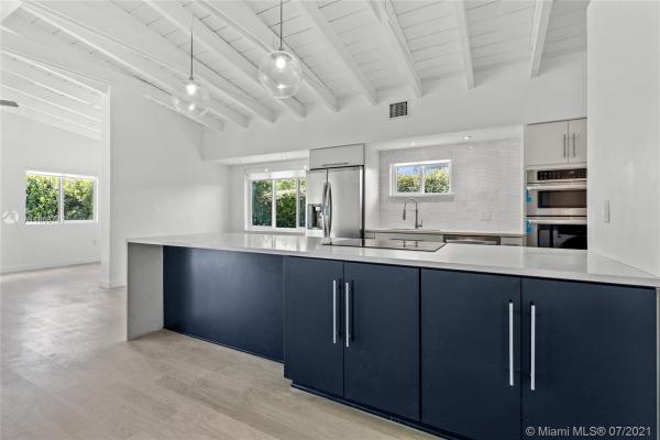 Coral Villas, 6408 SW 32nd St, Coral Terrace, Florida 33155, image 2