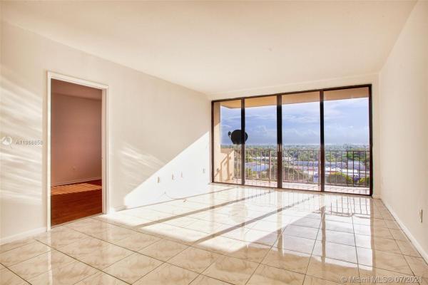 Greenwich, 1470 NE 123rd St #A1208, North Miami, Florida 33161, image 2