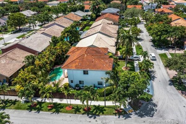 Hammocks Estates, 11433 SW 153rd Pl, The Hammocks, Florida 33196, image 2