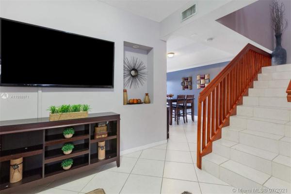 Kendall Village Townvillas, 8381 SW 124th Ave #104, Kendale Lakes, Florida 33183, image 2