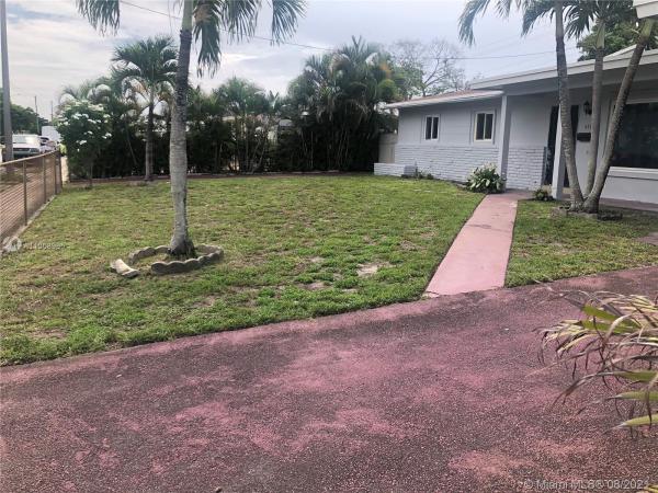 Carol City, 4510 NW 168th Ter, Miami Gardens, Florida 33055, image 2